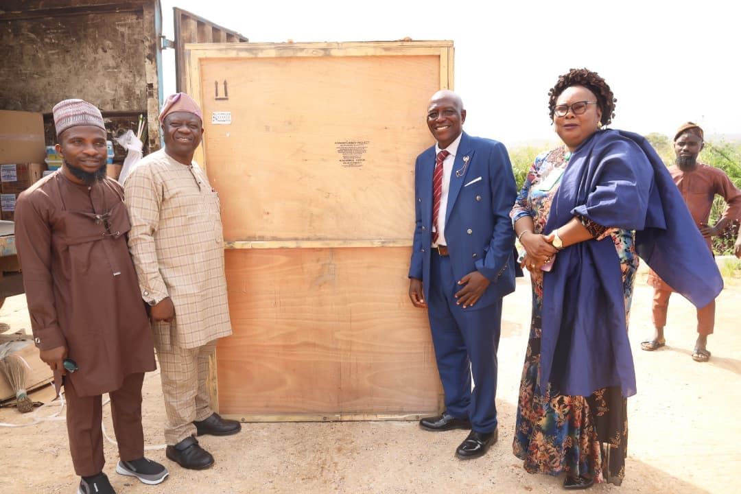 Senator Fadeyi donation